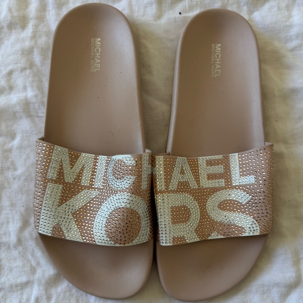 Michael Kors Gilmore Slide Soft Pink Logo Sandals Size 9